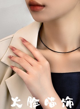 钛钢黑色水晶石项链新款2025爆款高级设计感锁骨链女百搭串珠细链
