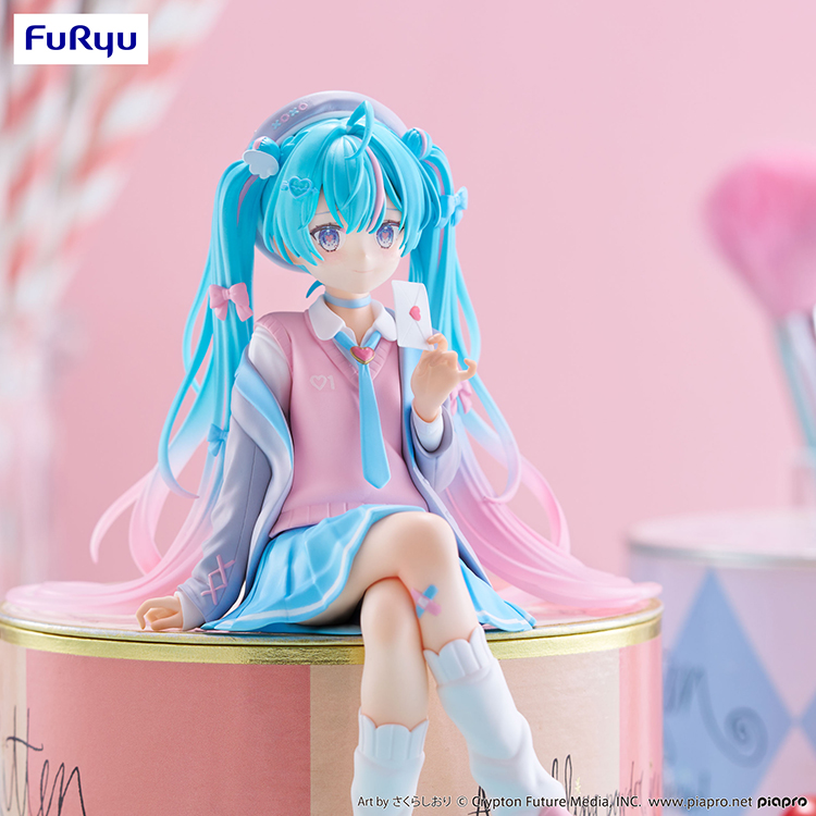 【猫受屋】预 FuRyu初音未来恋爱西装外套水手服泡面压景品-图2