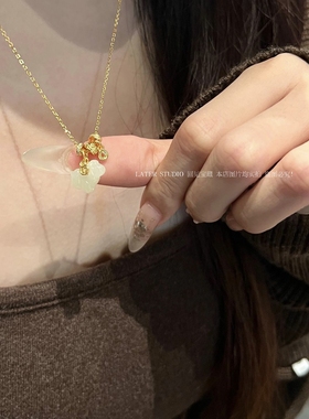 「马上有钱」天然和田玉可爱小马项链女款s925银镀金轻奢送礼闺蜜