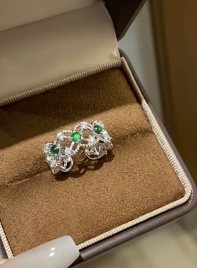 爱丽丝！天然翡翠蕾丝纯银戒指