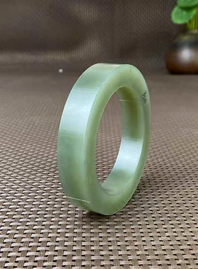 精品和田玉青玉手镯毛圈老坑冰底湖水绿玉石镯子细润微裂放漏B100