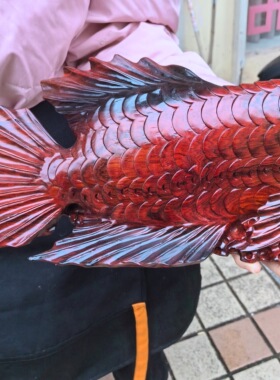 大红酸枝木金龙鱼木雕摆件实木交趾黄檀台面摆件博古架摆件工艺品