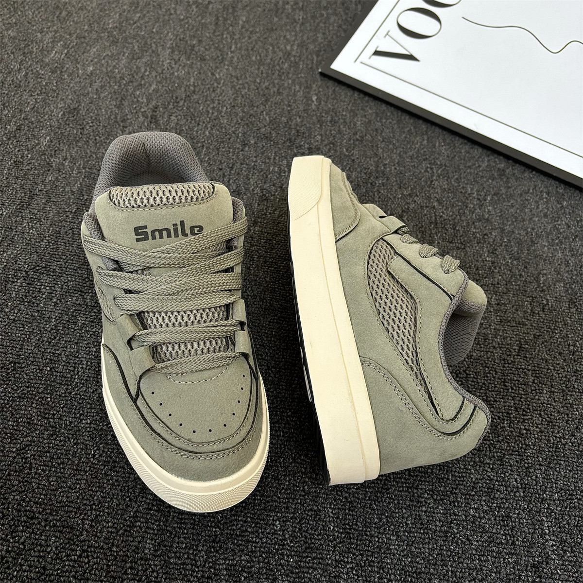 原创美式复古小众米绿色面包鞋男鞋2025冬季新款潮流厚底休闲板鞋,淘宝优惠券,粉丝福利购,淘宝优惠卷