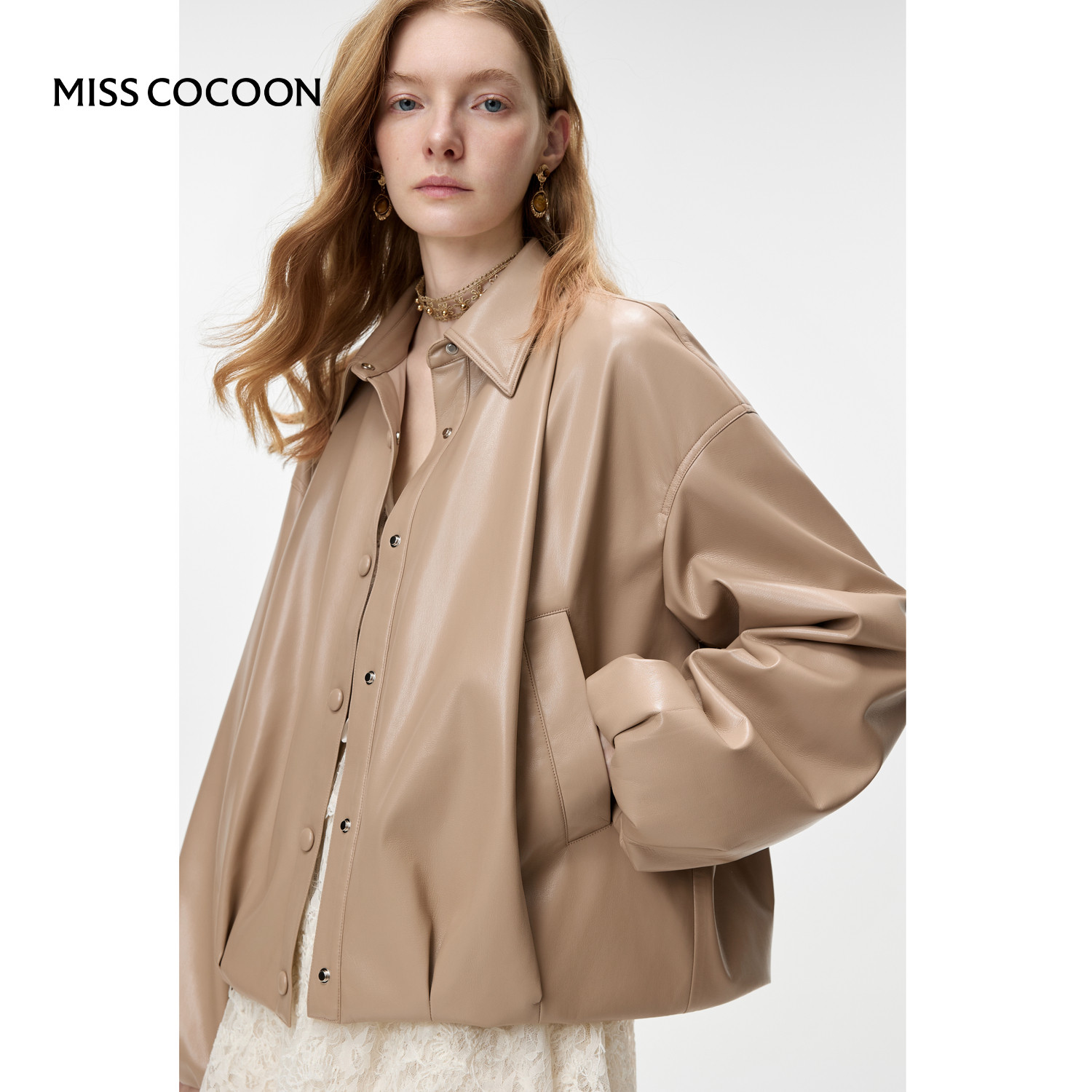 MISSCOCOON可可尼灯笼袖仿皮衣女2026春季新款宽松翻领黄色短外套,淘宝优惠券,粉丝福利购,淘宝优惠卷