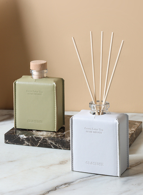 简约现代纯色皮革香薰瓶扁瓶摆件样板间室内软装酒店会所装饰品