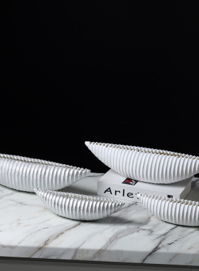 树脂卷荷船型花摆件现北欧诧寂风做旧复古家居样板间软装饰品