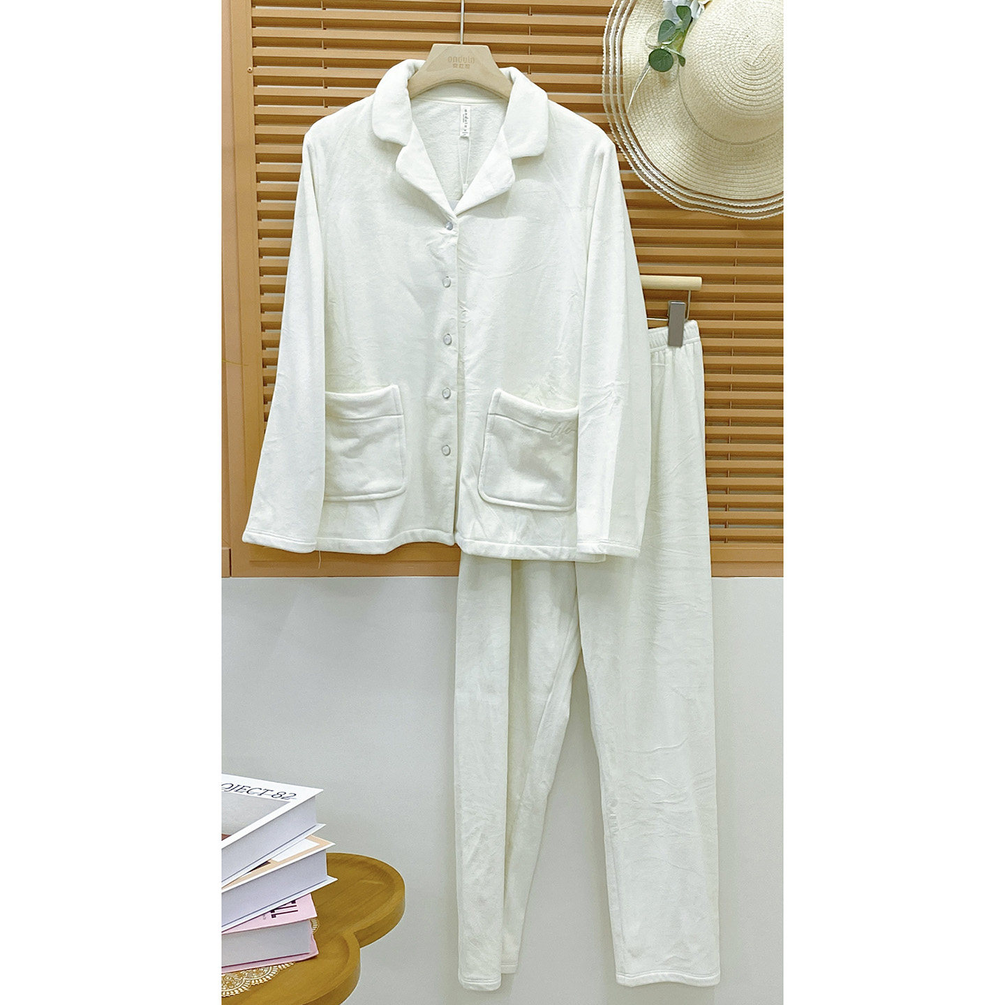 Andula pajamas 2025 deep autumn simple plain Australian plush long-sleeved trousers fashionable casual women's home wear set
