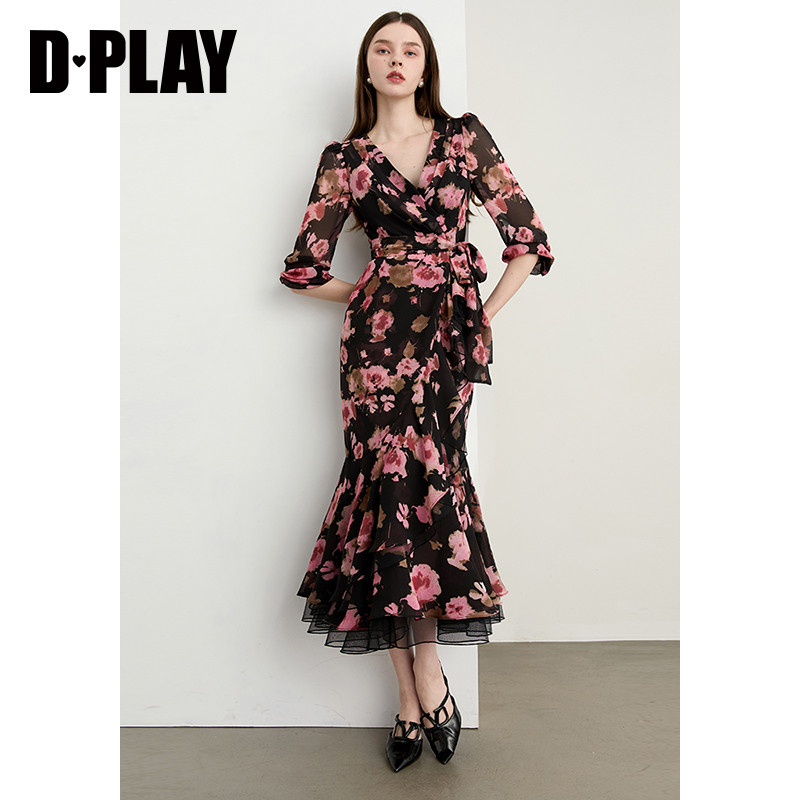 DPLAY2026年春季新款黑色连衣裙女长款气质法式长袖雪纺印花裙子,淘宝优惠券,粉丝福利购,淘宝优惠卷