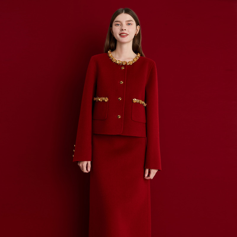 DPLAY【黑标】新年红色大衣100羊毛红色套装结婚敬酒半身裙两件套,淘宝优惠券,粉丝福利购,淘宝优惠卷