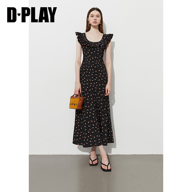 DPLAY small flying sleeve floral long dress