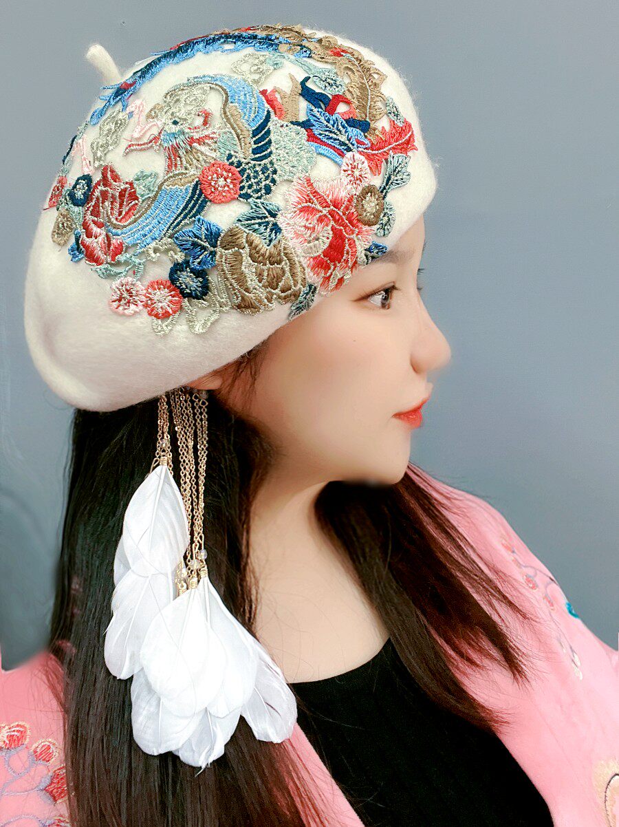 秋冬季复古英伦气质手工画家毛呢帽子民族风重工刺绣贝雷帽女