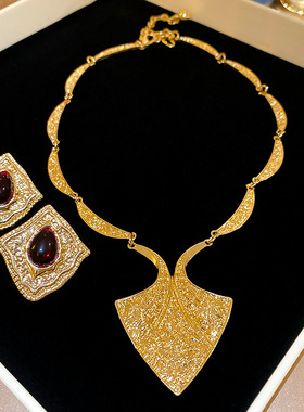 浮雕复古项链女2025新款锁骨链