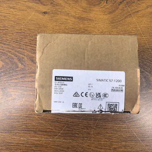 6ES7 211-1AE40-0XB0 24年 仅议价 - 图0