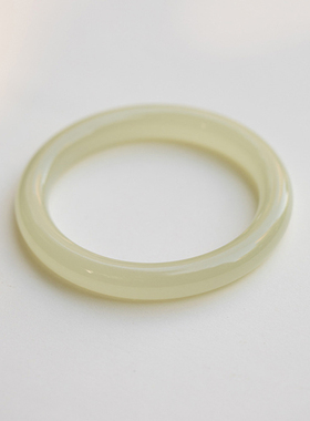 阿富汗玉镯子冰种少女