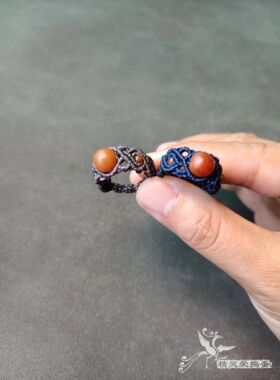 红翡老料亚光翡翠复古编绳戒指