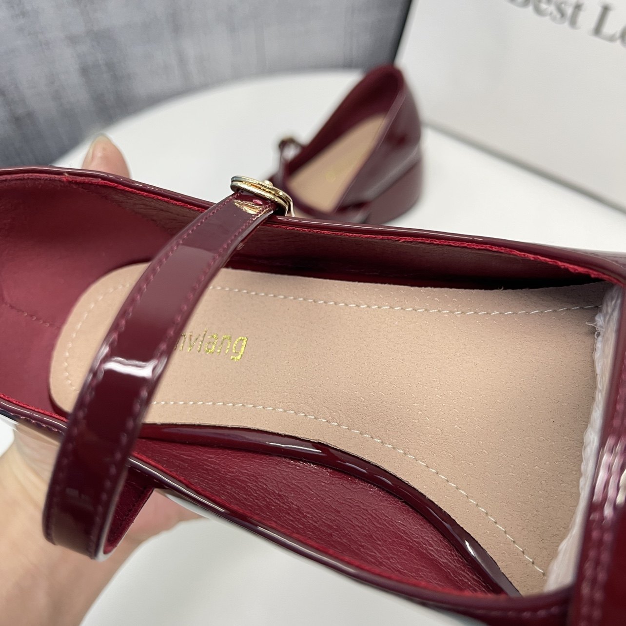 复古一字带扣玛丽珍鞋2025春秋方头浅口粗跟单鞋女漆皮珍珠高跟鞋,淘宝优惠券,粉丝福利购,淘宝优惠卷