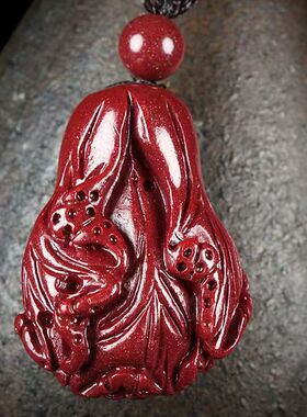 爆款朱砂白菜吊坠纹路雕刻清晰流畅色泽红润饱满沉稳厚重质感十足