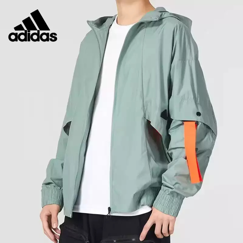 正品Adidas阿迪达斯男子新款简约连帽休闲运动梭织夹克外套IC6732 - 图1