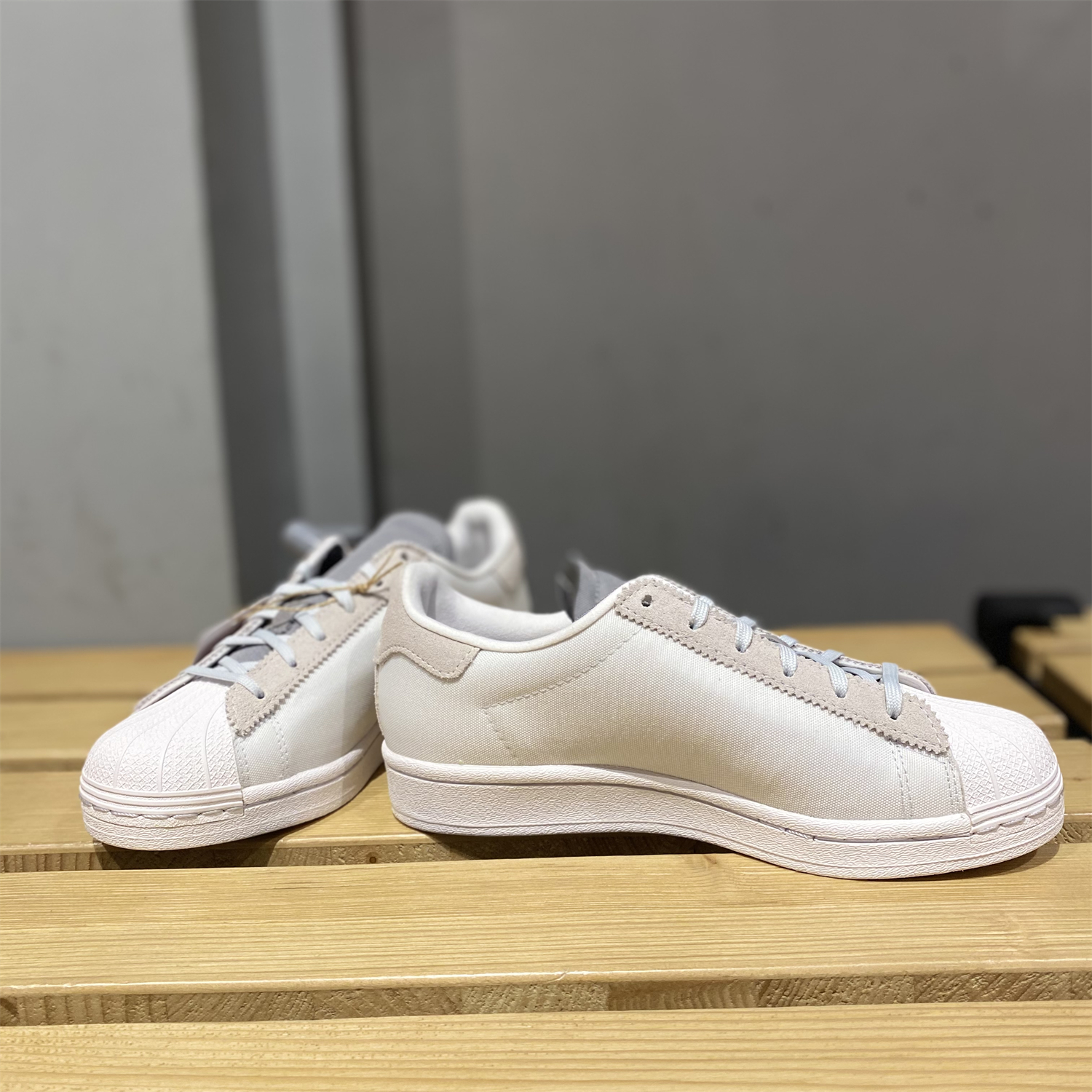 正品Adidas阿迪达斯三叶草男女SUPERSTAR贝壳头休闲板鞋 GY0638-图0