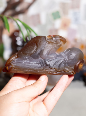 天然俏色玛瑙鼠钱摆件本命年礼