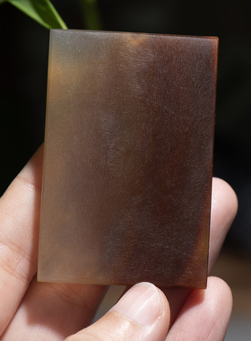 天然俏色玛瑙一念之间吊坠