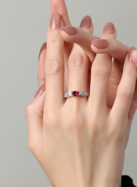 0.6ct培育红宝石s925纯银戒指
