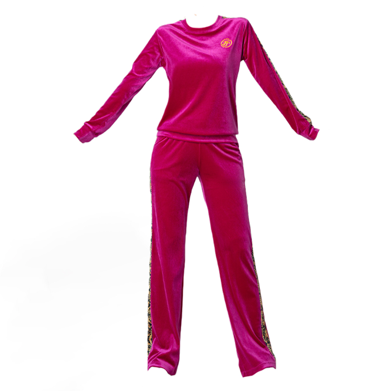 金丝绒舞蹈服广场舞服装运动套装健身鬼步跳舞衣女秋冬新款演出服 - 图3