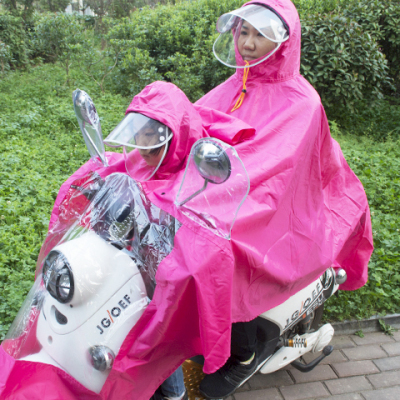 母子双人雨衣摩托车电动车头盔式父子电车雨衣亲子自行车加厚雨披 - 图2