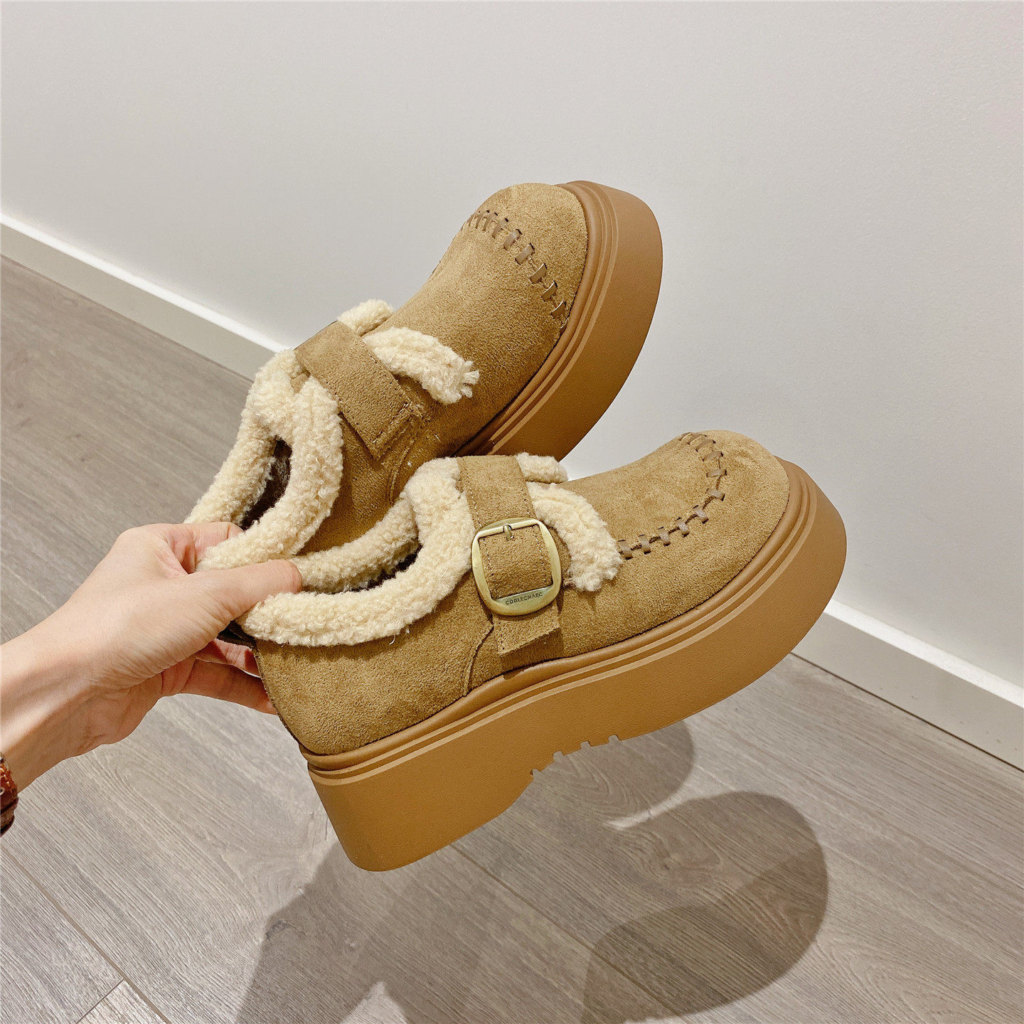 搭扣魔术贴毛毛鞋加绒勃肯鞋女2025冬季新款厚底松糕单鞋保暖棉鞋,淘宝优惠券,粉丝福利购,淘宝优惠卷
