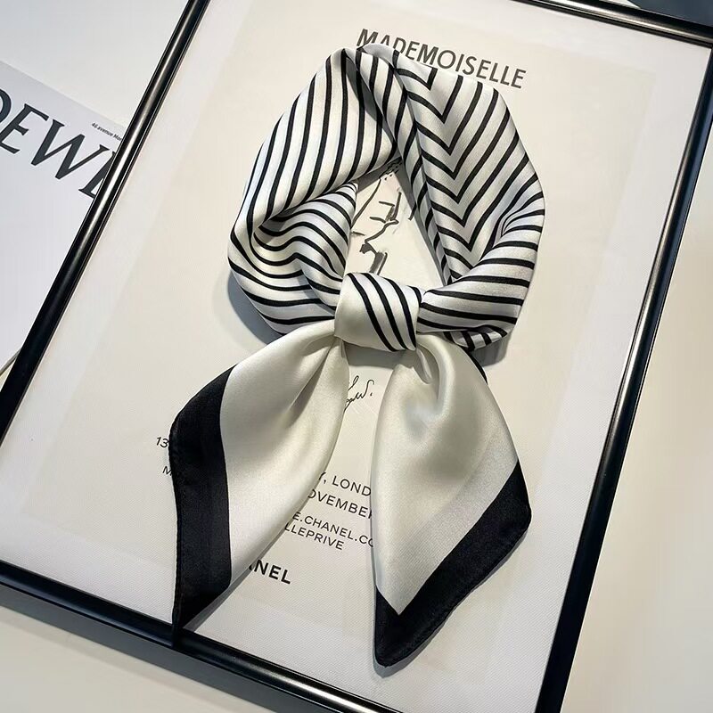 复古文艺风腰果花方巾女夏季薄款仿真丝小丝巾百搭领巾韩版头巾