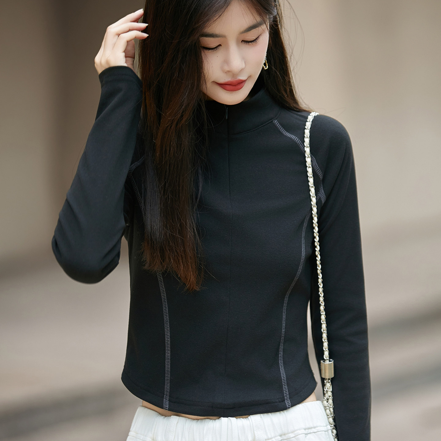 2025秋冬半高领德绒半拉链修身T恤内搭女保暖磨毛气质打底衫上衣,淘宝优惠券,粉丝福利购,淘宝优惠卷
