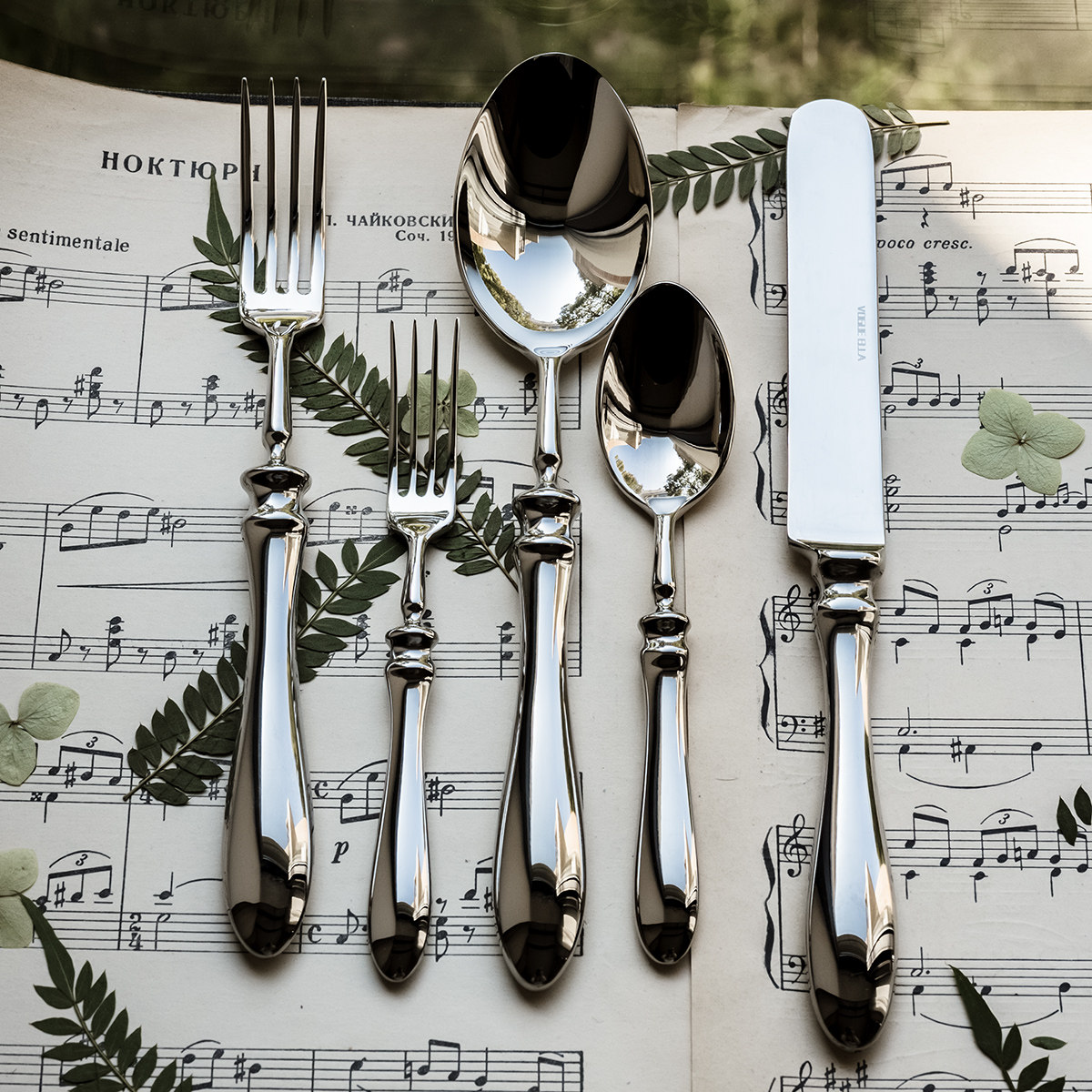 18-10不锈钢ins法式轻奢鸢尾花复古罗马柱套装主餐勺叉甜品勺果叉,淘宝优惠券,粉丝福利购,淘宝优惠卷