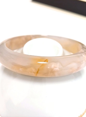 P6# 天然樱花玛瑙手镯 内径57.5cm 宽12.3mm 厚8mm 有天然水晶洞