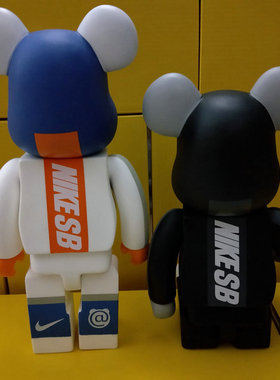 网红潮玩暴力熊摆件客厅酒柜积木熊书柜手办公仔小丑电视柜装饰品