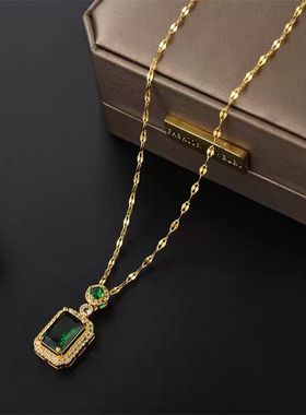 小众设计师款绿钻项链A023