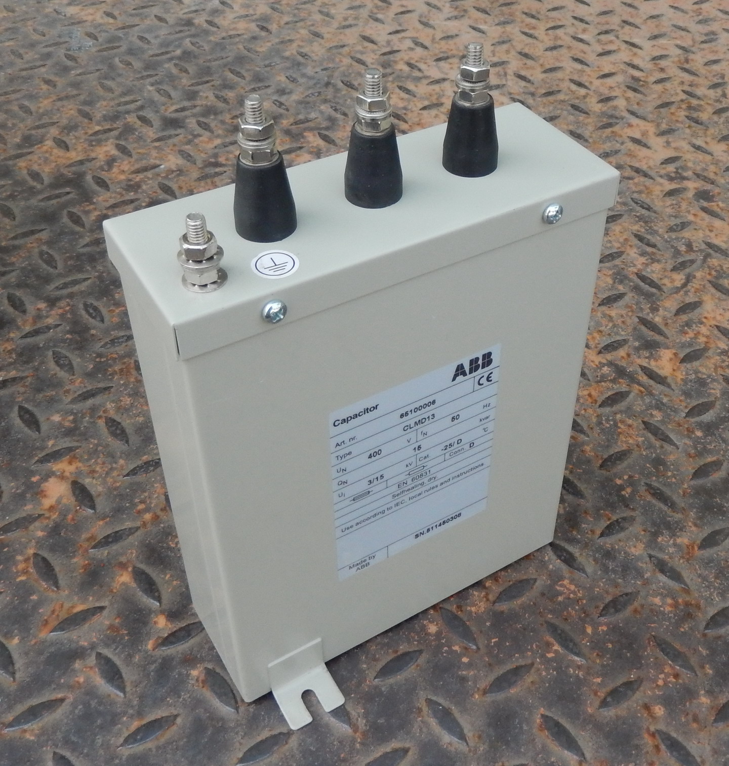ABB自愈式工业电力补偿电容器型号CLMD13 15KVar 400V 50Hz-图2