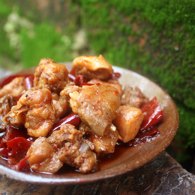 盐帮冷吃兔 麻辣兔丁兔肉零食下酒菜宵夜 鲜兔炒制自贡特色美食,淘宝优惠券,粉丝福利购,淘宝优惠卷