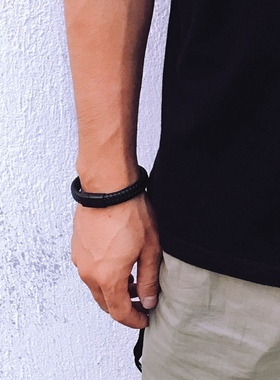 黑色牛皮男手链手镯欧美