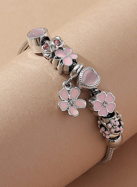 流行雪花粉色手链彩衣阁卡哇伊