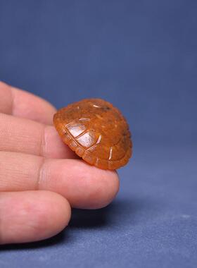 和田玉黑皮黄沁独籽料龟甲手牌