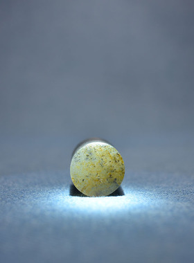 黄皮点墨青花籽料勒子桶珠配珠