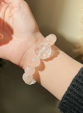 天然粉水晶狐牌手链女款招桃花