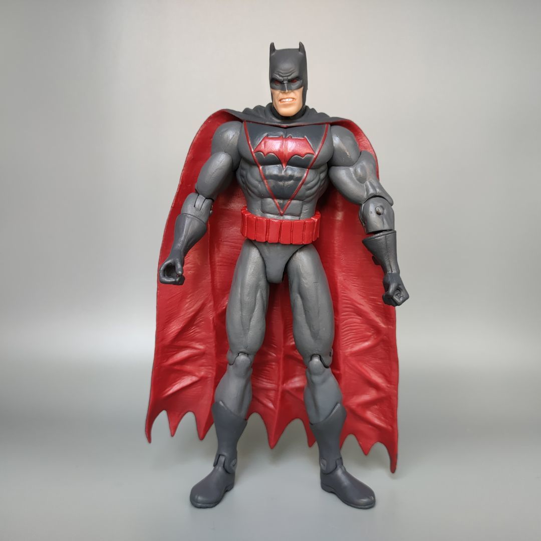 DCC漫画超级英雄蝙蝠侠阿卡姆黑暗骑士布鲁斯韦恩7寸可动人偶模型 - 图3