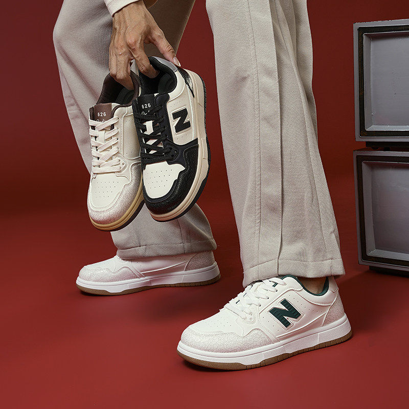 新百伦2026秋冬时尚百搭运动休闲小白鞋舒适情侣平底轻便耐磨板鞋,淘宝优惠券,粉丝福利购,淘宝优惠卷