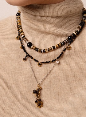 小众设计感黑玛瑙钛钢花朵项链