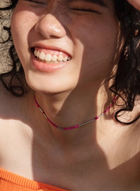 甜酷撞色金属天然石锁骨链