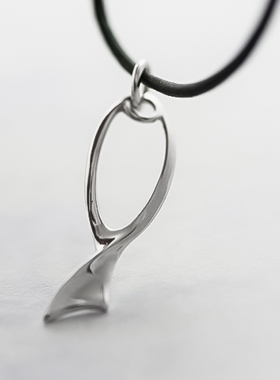 镂空小鱼儿吊坠925纯银女项坠