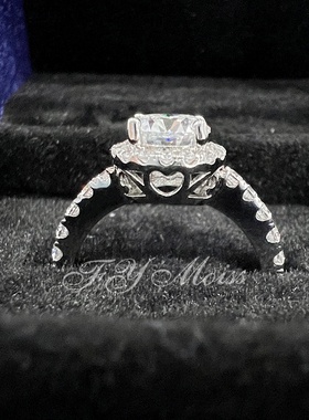 925纯银经典1克拉豪华圆包莫桑石戒指女款开口戒指时尚气质首饰