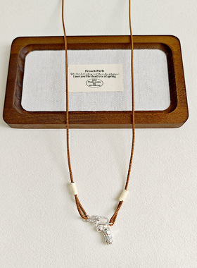 民族风棕绳天然石珠子水晶吊坠项链小众文艺气息可调节抽拉绳配饰