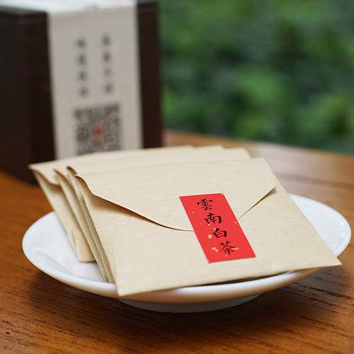 2017年云南景谷白牡丹 甜味老白茶月光白  紧压小方片 便携伴手礼 - 图2